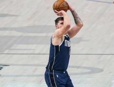 【168NBA】森林狼逆袭，105-100战胜独行侠，东契奇28分，爱德华兹29分