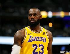 【168NBA】火箭7500万签约克莱；76人有意卡鲁索；詹姆斯新决定曝光