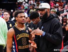 【168NBA】为何无人敢抢布朗尼？竟是被里奇保罗威胁，湖人选中布朗尼被嘲笑