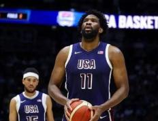 【168NBA】美国男篮大胜塞尔维亚，恩比德与塔图姆遇困境