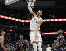 【168NBA】解散火箭七子，9人大交易出炉，斯通因祸得福冲冠，雄鹿到头了