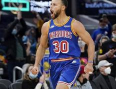 168NBA-狂轰34分导演大逆转！库里又创NBA历史纪录，保罗：我在见证奇迹