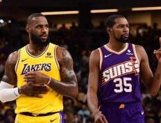 NBA:NBA前瞻｜詹杜对决湖人有望首胜 雄鹿表哥组合对阵恩比德