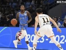 NBA:曝北京首钢引进第3外援！NBA级超外火速驰援，张云松补强最弱一环