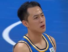 【168NBA】北京男篮姜文飙演技，演员姜文看了都要流泪，郭士强：骗犯规太多