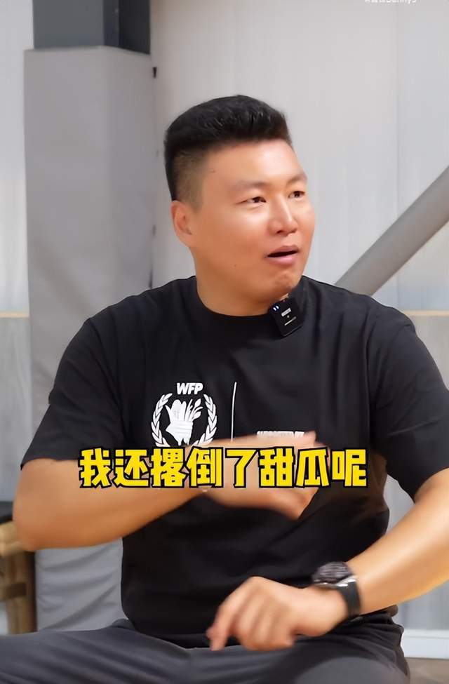 NBA球员:李根谈背打克莱失败:他是NBA防守一阵球员 要打得动他我就打NBA了