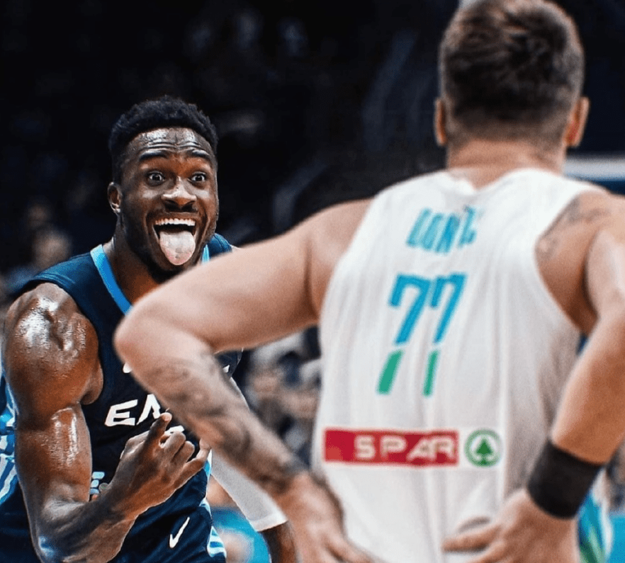 篮球NBA:轰准三双仍输球！东契奇非常无奈，欧洲篮球比NBA难打