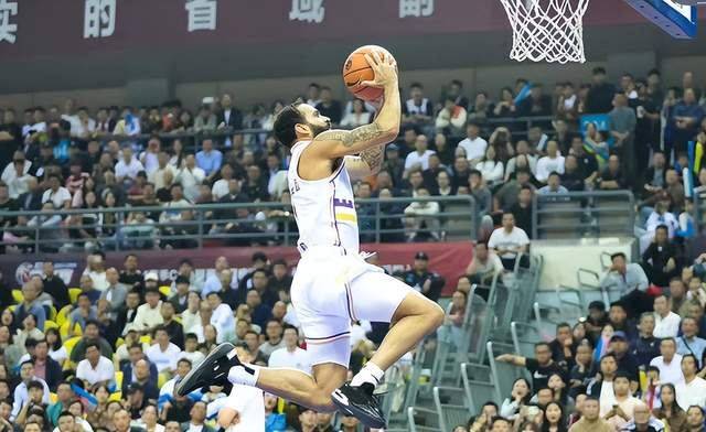 168NBA-北控男篮20分大胜！闵鹿蕾拿到3连胜，陈国豪10分9篮板，里勒16分