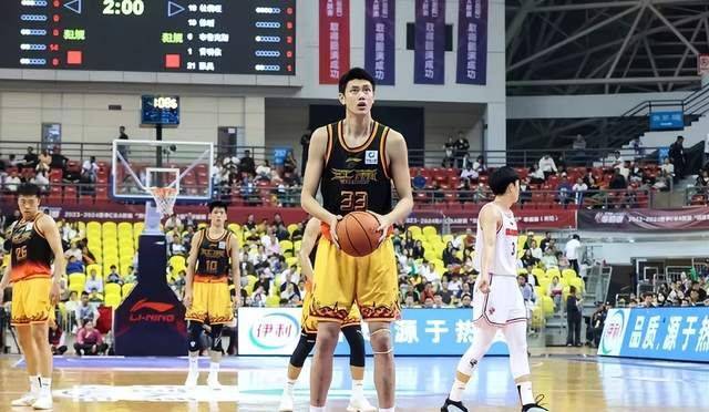 168NBA-北控男篮20分大胜！闵鹿蕾拿到3连胜，陈国豪10分9篮板，里勒16分