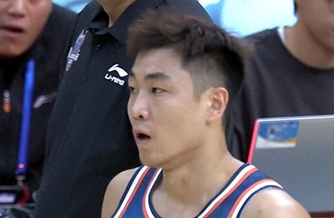 168NBA-76比88，山东男篮不敌南京，丁伟指导连败，高诗岩鹤立鸡群