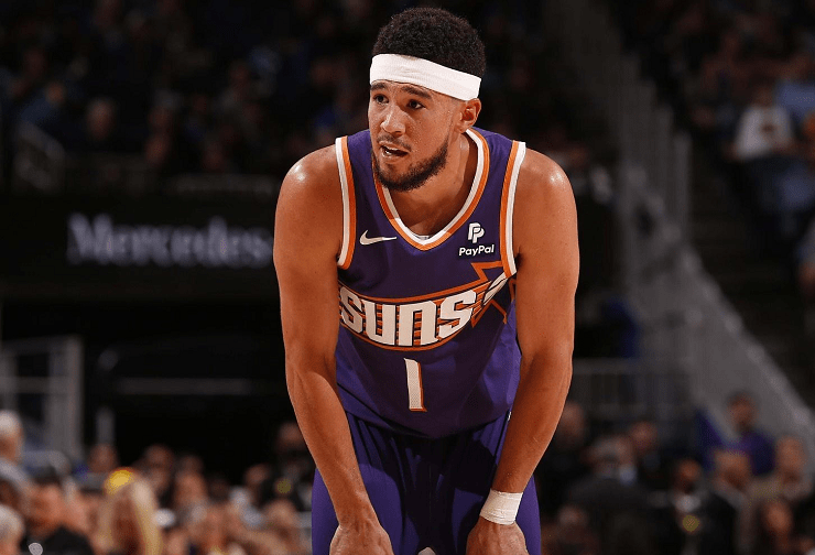 168NBA-约基奇轰39+11+9仍无缘今日最佳！对不起，你碰到不讲理的布克了