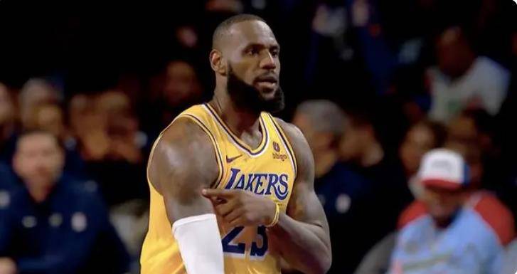 168NBA-命中超远三分，詹姆斯说了啥让锡安大笑？湖人奖金曝光，数字惊人