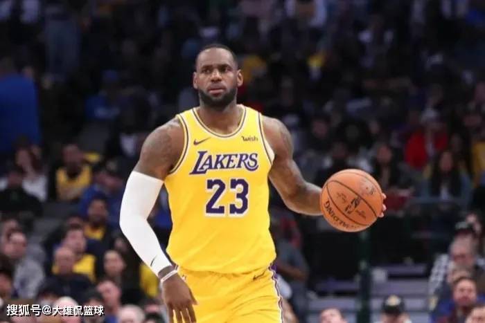 168NBA-球迷不满詹姆斯躲开勇士队打篮网队，专挑软柿子捏？