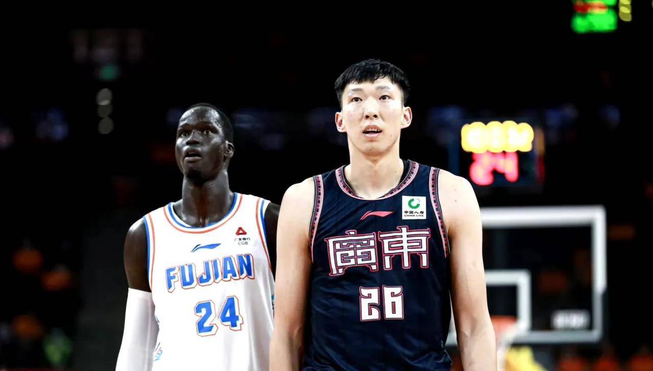 【168NBA】周琦统治CBA的缘故曝光，周琦直言CBA缺乏对抗，水平太低不如美国澳大利亚