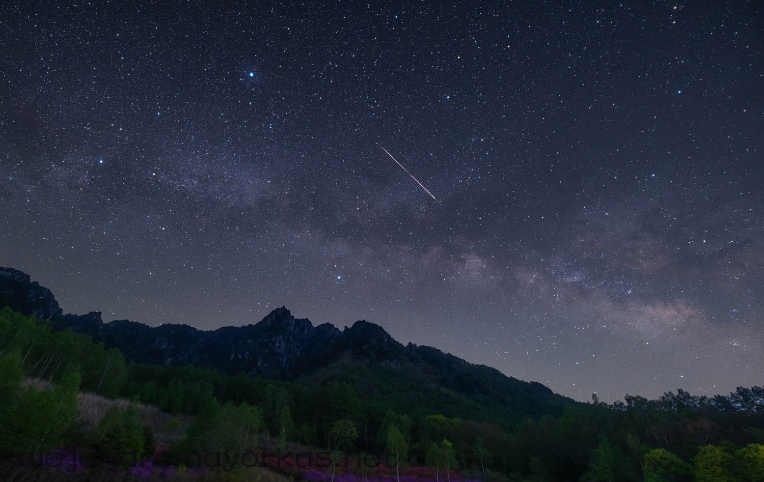 Sigma推出天文摄影师梦寐以求的全球首款14mm f/1.4镜头