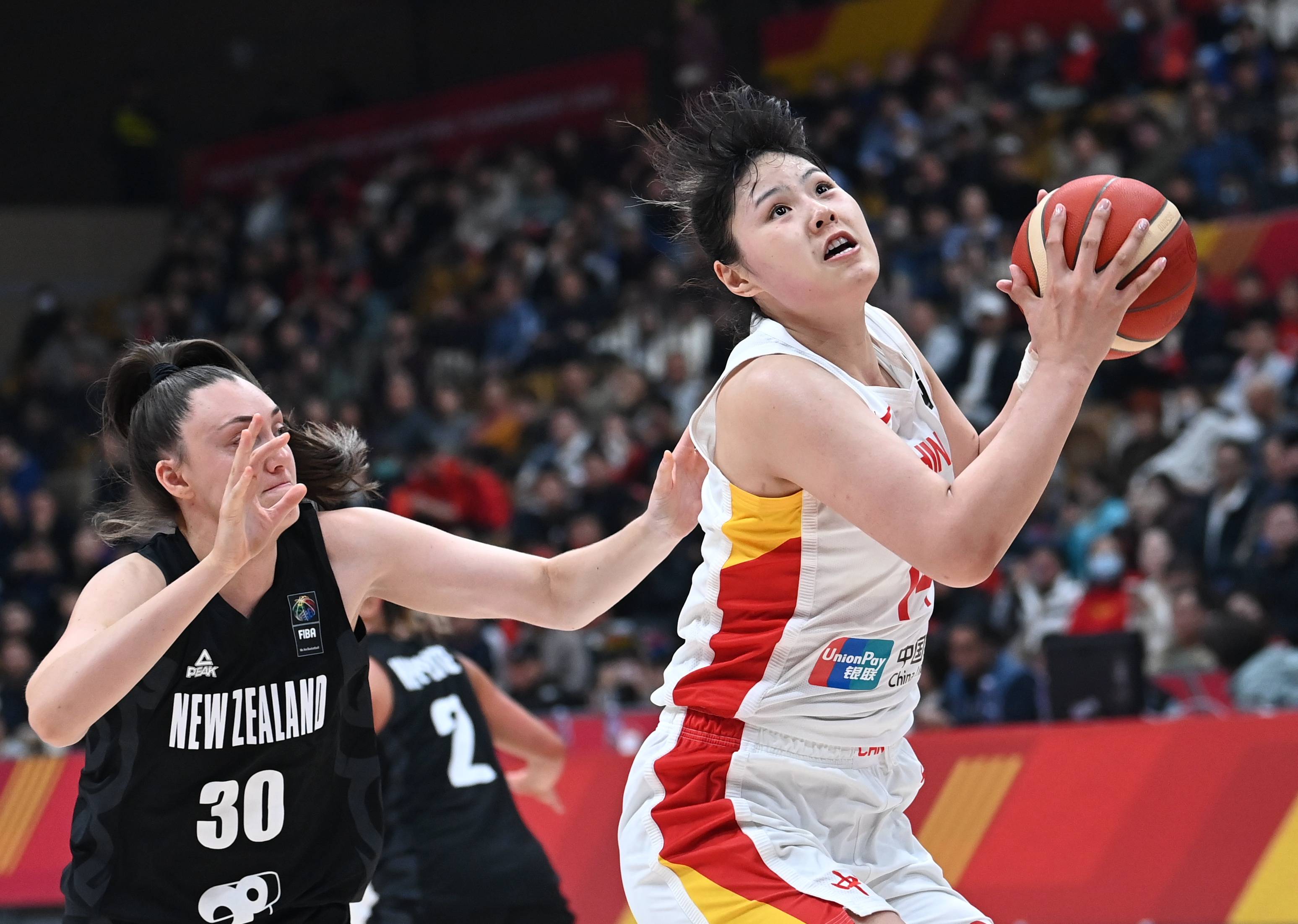 【168NBA】追光 | 中国女篮，这有一张奥运会“门票”请查收