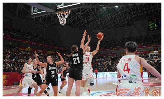 【168NBA】中国女篮在奥运资格赛取得首胜，球员韩旭称赞陕西球迷热情高涨