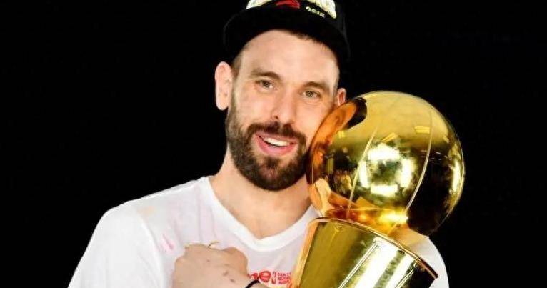 【168NBA】传奇谢幕！西班牙球星小加索尔正式宣布退役，灰熊将退役33号球衣