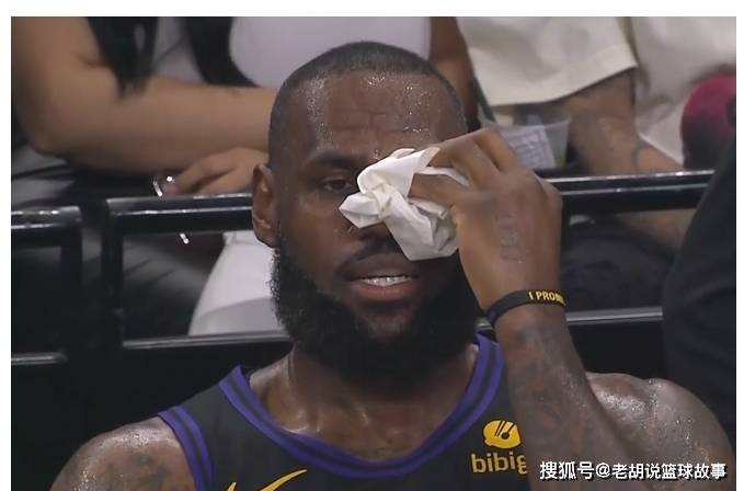 【168NBA】湖人不敌马刺，詹姆斯谈多次被打：我的头很疼，这影响了我的发挥