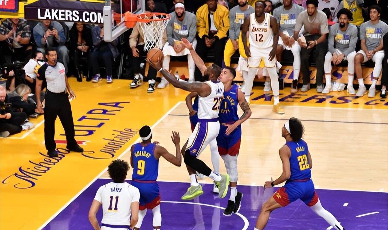 【168NBA】心寒！詹皇壮举惊艳，湖人队庆祝拒绝被禁，联盟毫无表示！