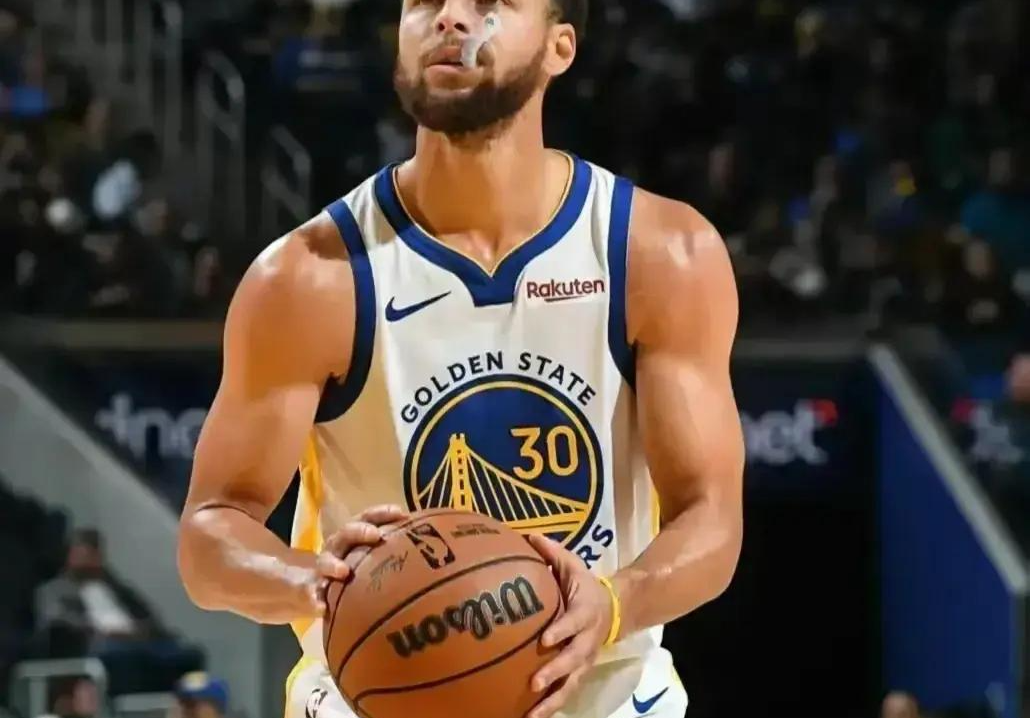 【168NBA】库明加22分汤普森21分保罗19+9+8 勇士112-102复仇马刺