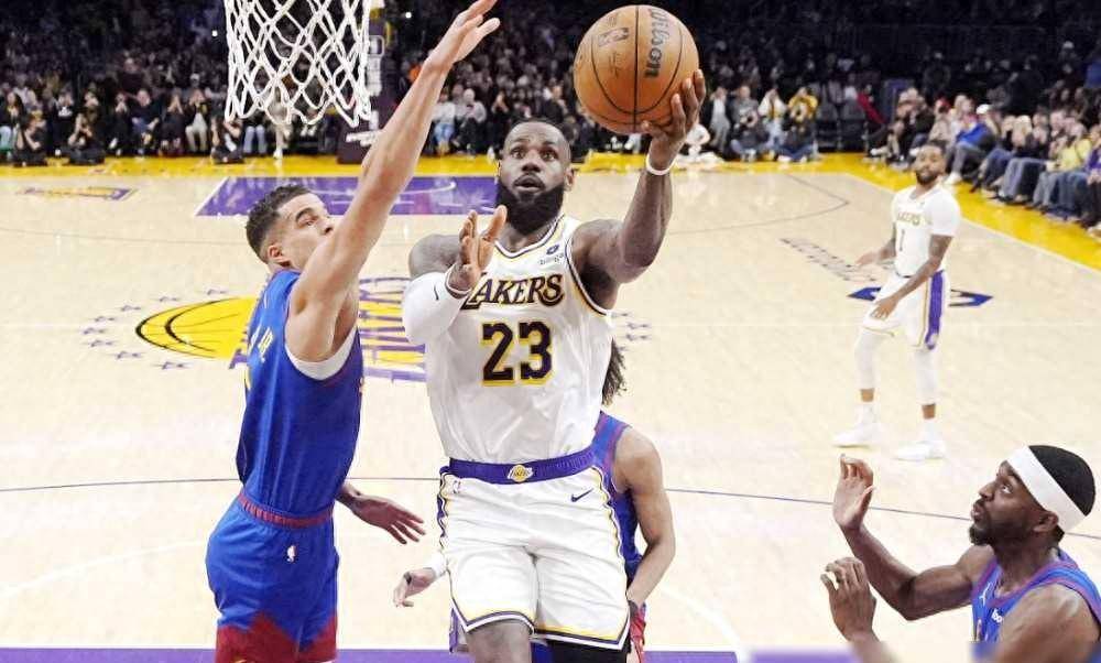 【168NBA】NBA常规赛：詹皇26 9遭411里程悲 湖人负掘金约基奇3