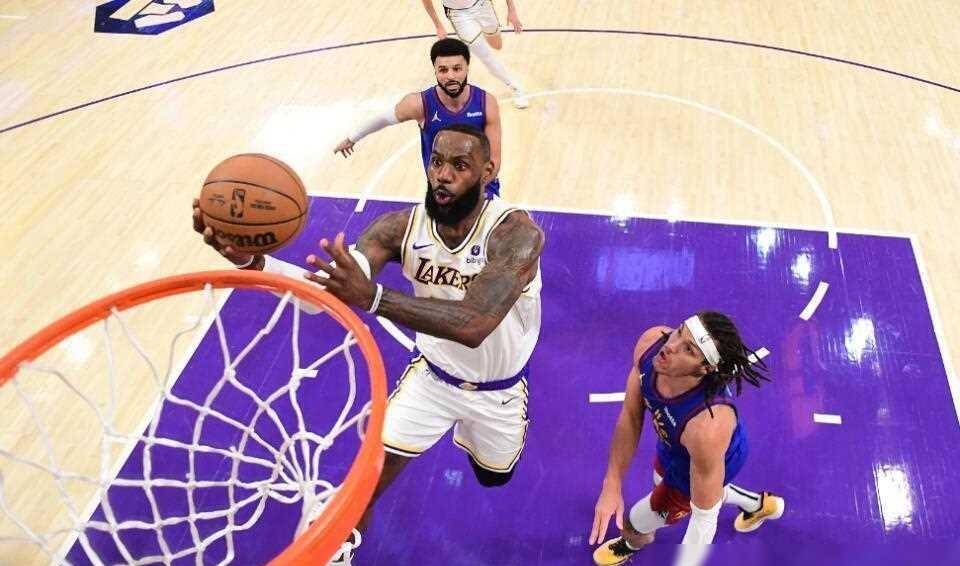 【168NBA】NBA常规赛：詹皇26 9遭411里程悲 湖人负掘金约基奇3