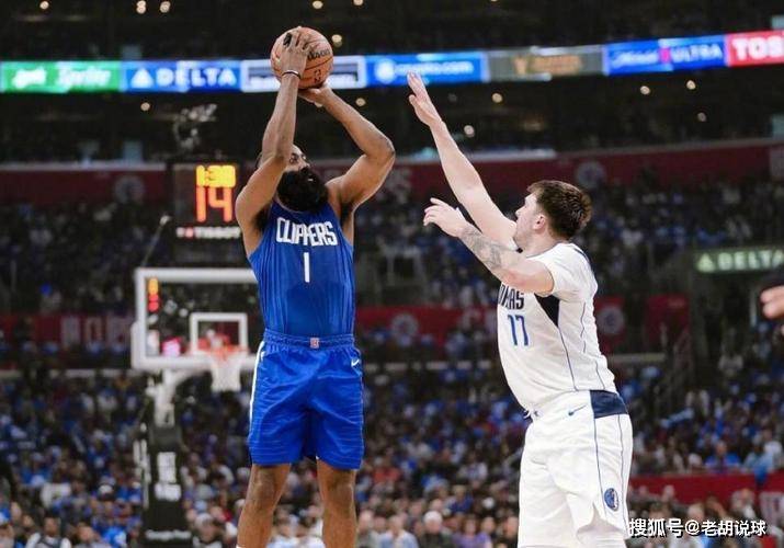 【168NBA】快船炮轰裁判！NBA简直想保送独行侠，东契奇正式回应