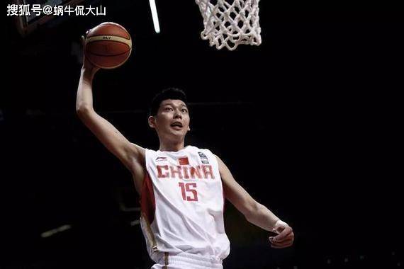 【168NBA】本以为离去辽宁队能起飞，却成了CBA混子，烟酒不离身无球可打