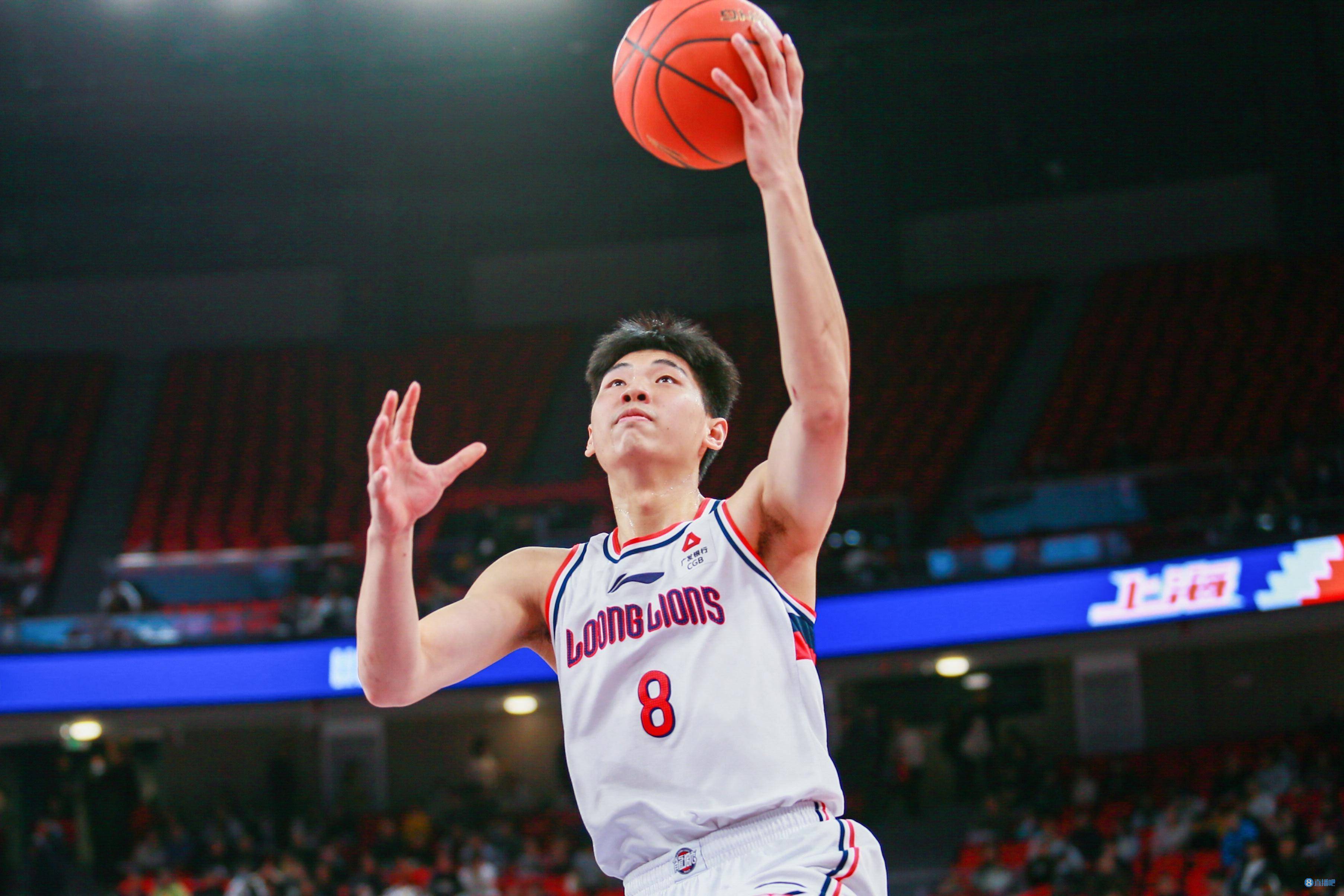 【168NBA】未来NBA之星，CBA强力后卫收到NBA面试邀请，父子都是强力球员