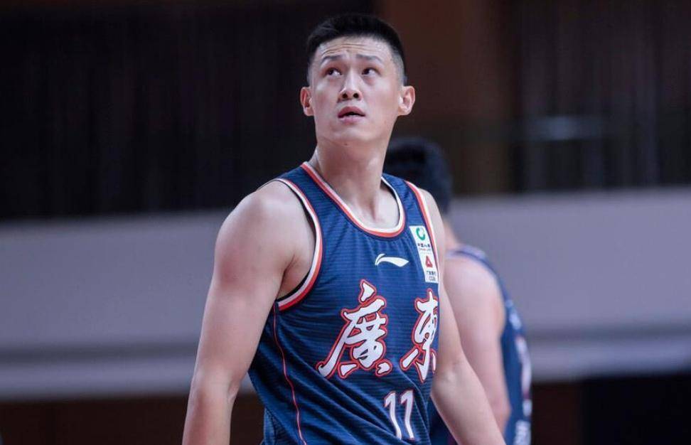 【168NBA】CBA最新消息！刘炜抵达新疆，周鹏成为主教练，北京放弃15+8悍将