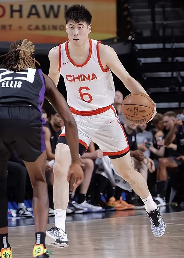 【168NBA】NBA夏季联赛中国队惨败国王 郭士强五上五下引争议