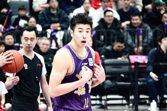 【168NBA】NBL球队抢人！两大潜力新星受邀留洋，刘子庆若出手辽篮或捷足先登