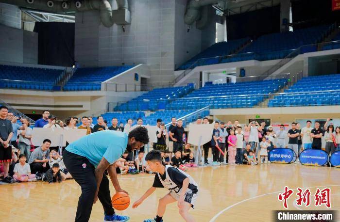 【168NBA】十支球队征战NBL联赛 安徽文一目标成为“五冠王”