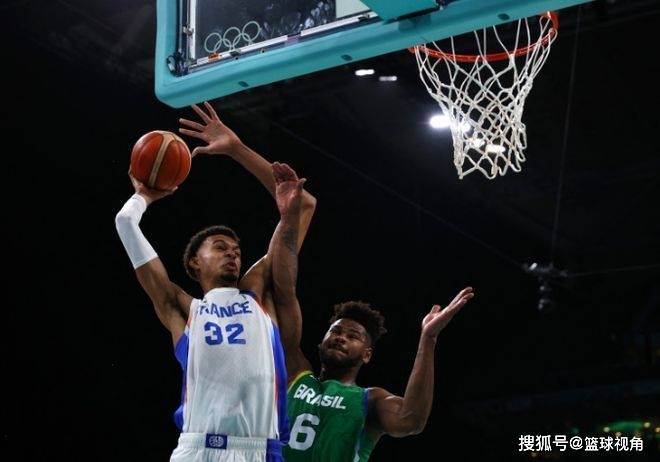 【168NBA】奥运男篮：东道主法国男篮逆转巴西 文班亚马19+9逆天隔扣