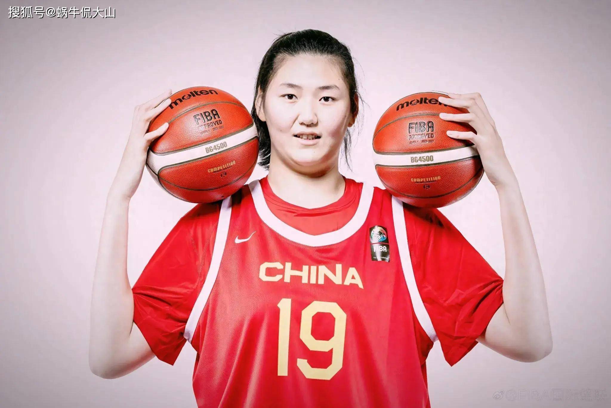 【168NBA】对比小巨人张子宇，姚明的女儿真可惜：她不打篮球，也不是中国人