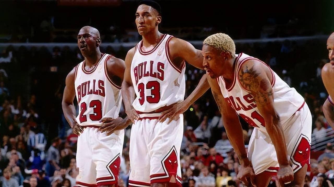 【168NBA】单赛季拿到65+胜？湖人一共4次，高居联盟第一，勇士公牛绿军3次