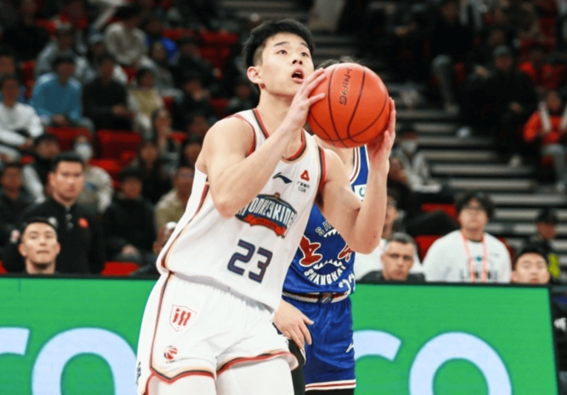 【168NBA】外援4节7人次还是太保守？混子仍可以磨洋工，球迷：不如NBL