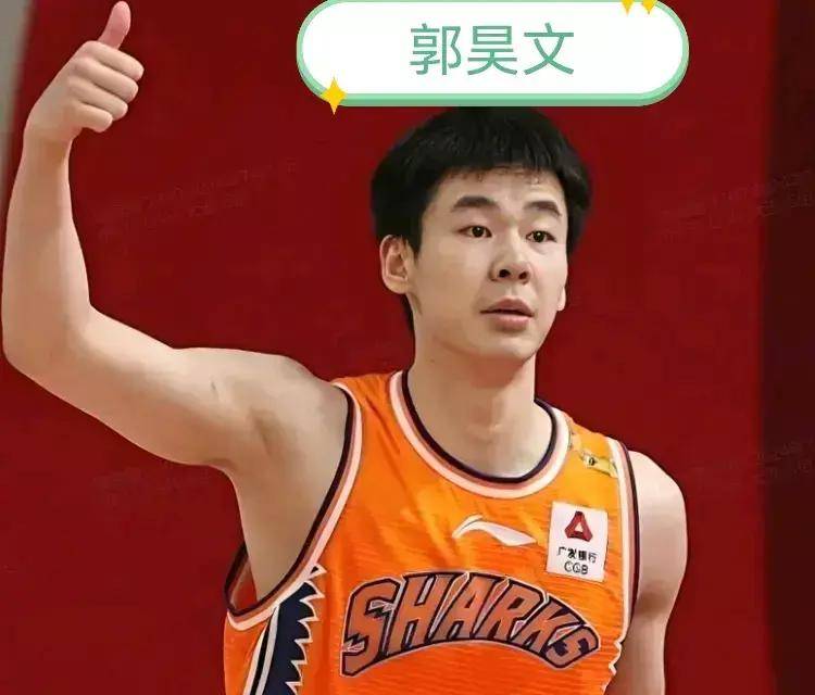 【168NBA】CBA新赛季看好四位后场选手，他们也极有可能夺CBA常规赛MVP！