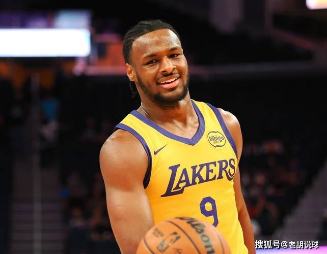 【168NBA】詹姆斯暴怒！佩林卡给出解释，湖人纵容布朗尼花天酒地