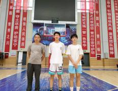 【168NBA】34岁年龄跨度 不变的篮球热爱在青川三人“坝坝篮球”赛场绽放